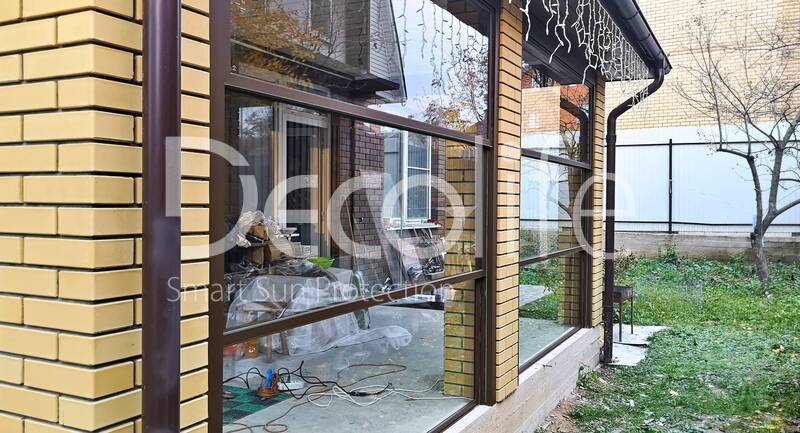 Sliding frameless S100 and guillotine W500 glazing Decolife - 