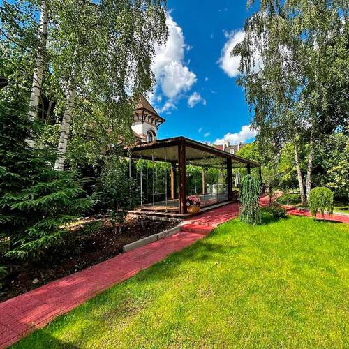 Pergola Bioclimatic Decolife B500-25P + Sliding glazing S100 + Vertical system Zip 130