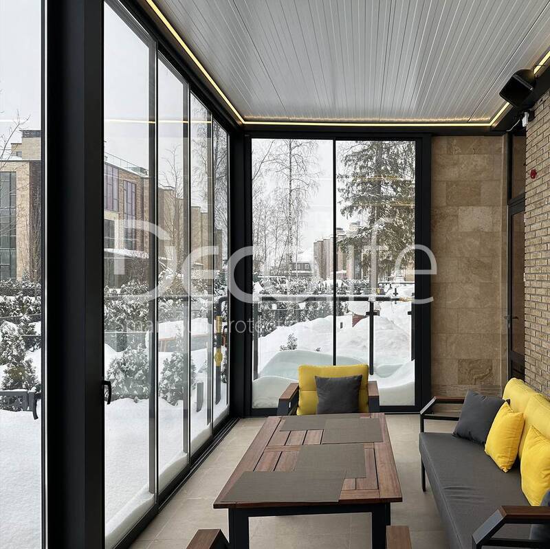 Pergola Decolife B600 PIR + Sliding glazing S500 and window/door system FW75, implemented by partner ''Lux Terras'' - 