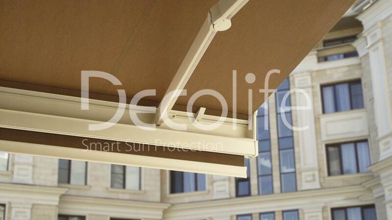 Cassette awning Decolife G700, implemented by partner ''TENT VERTEX'' - 