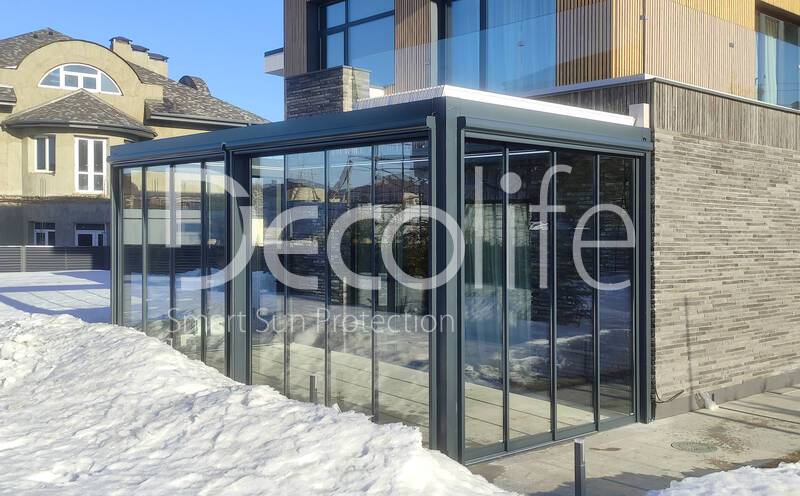 Pergola Bioclimatic Decolife B700-25C + Sliding glazing S500 + Vertical Zip system 100 - 