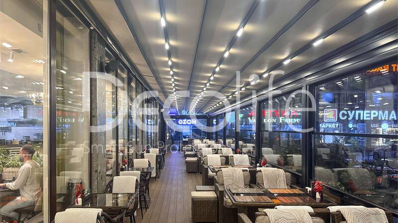 Decolife Solo Basic Pergola + W500 Guillotine Glazing - 