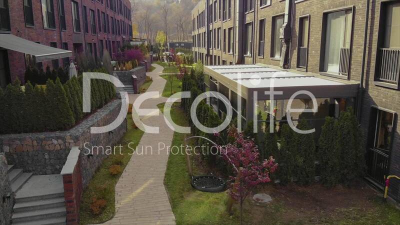 Pergola Decolife B600 PIR + Lifting glazing W700 with thermal break (warm series), implemented by partner ''TENT VERTEX'' - 