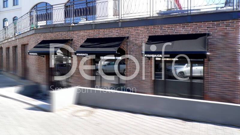 Awning Decolife G400 Italy with flexo printing for cafes and restaurants - 