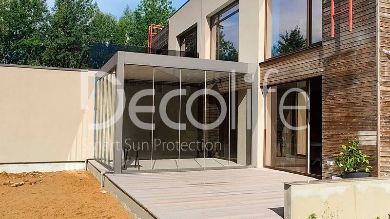 Pergola Decolife B700-20S + Sliding frameless glazing S100 - 