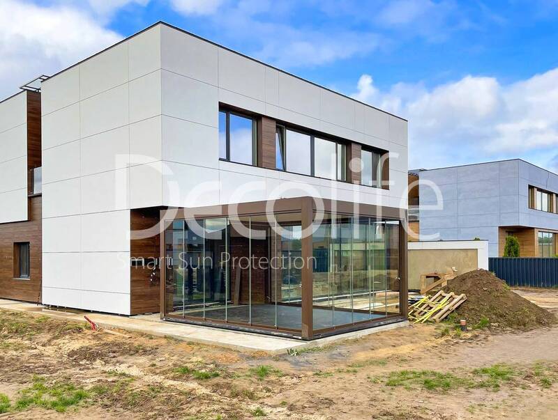 Pergola bioclimatic Decolife B500-20P + Sliding glazing S100 - 