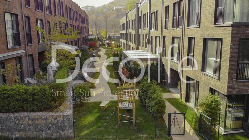 Pergola Decolife B600 PIR + Lifting glazing W700 with thermal break (warm series), implemented by partner ''TENT VERTEX'' - 