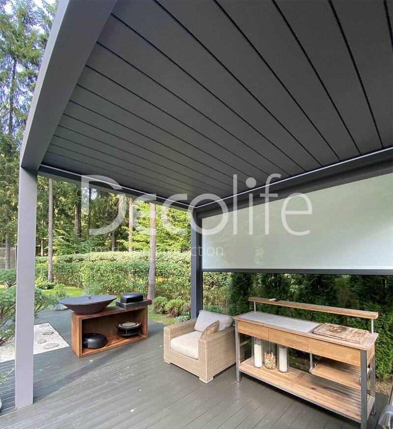 Pergola Decolife Bioclimatic B700-25C + vertical systems ZIP130
, implemented by partner ''Lux Terras'' - 
