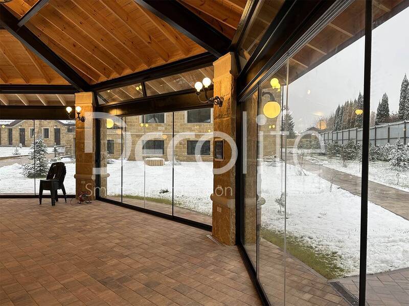 Sliding glazing Decolife S200, implemented by partner Lux Terras - 