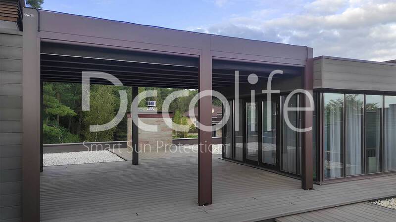 Bioclimatic Decolife B500 Pergola + Zip 130 Vertical System - 