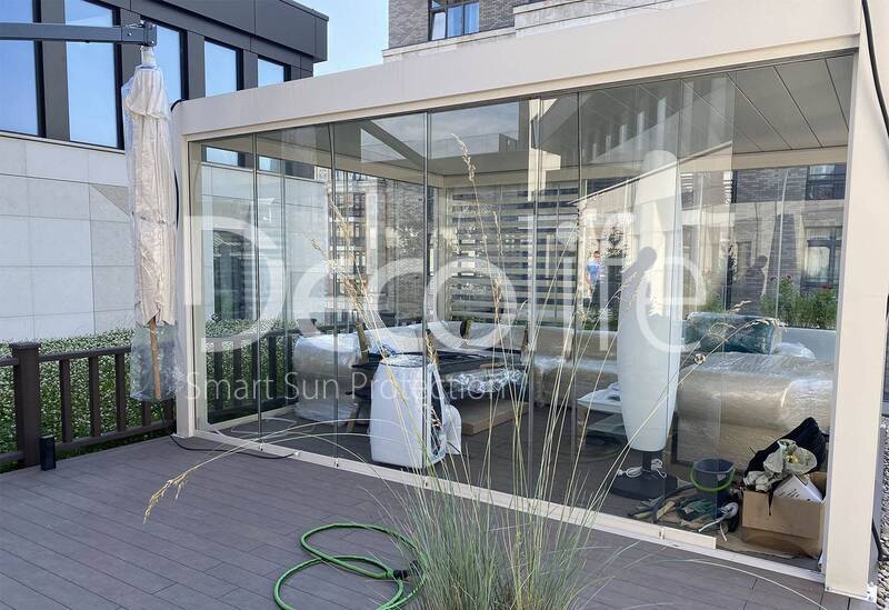 Pergola Decolife Bioclimatic B500-20C + Sliding glazing S100 + Facade blinds FZ44
, implemented by partner ''Lux Terras'' - 