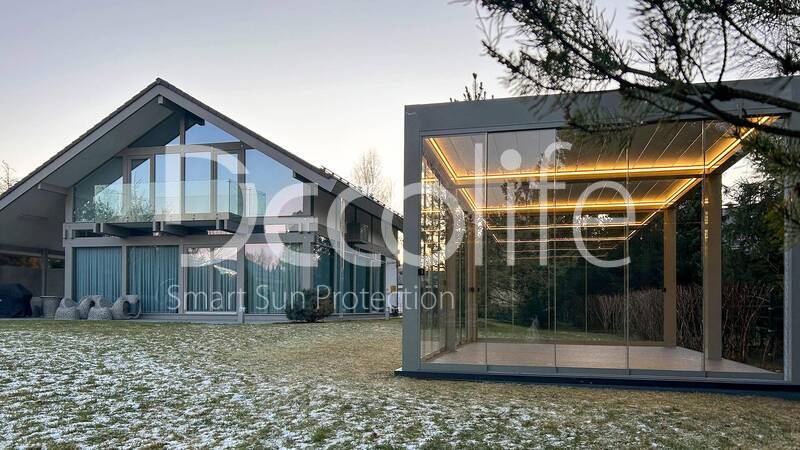 Pergola Decolife B700 + Sliding glazing S200 - 