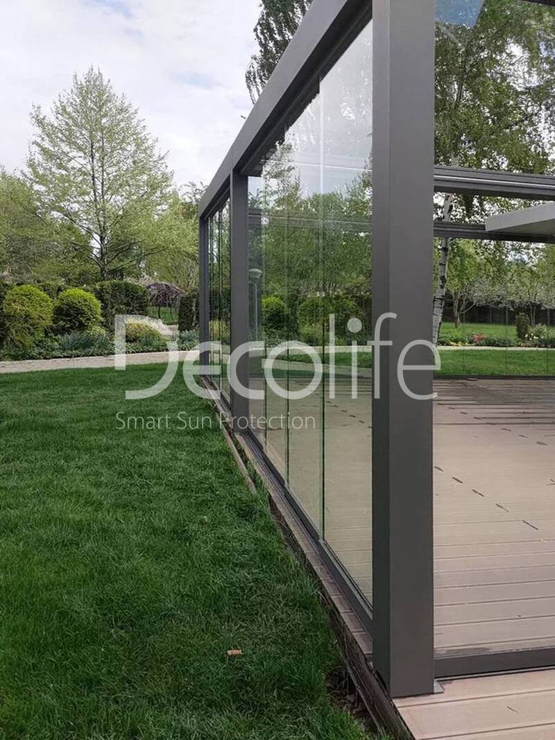 Pergola Decolife B700-25P + Sliding glazing S200 - 