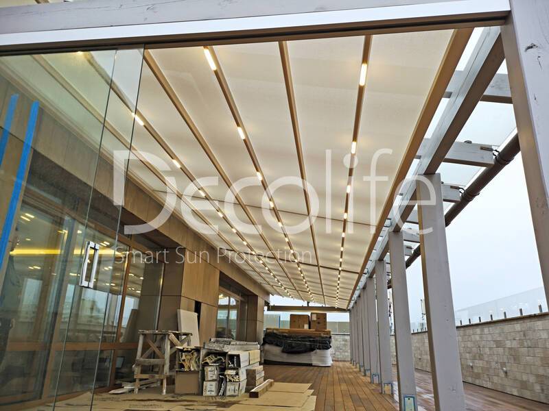 Sliding awning Decolife Vario  Project Light - 