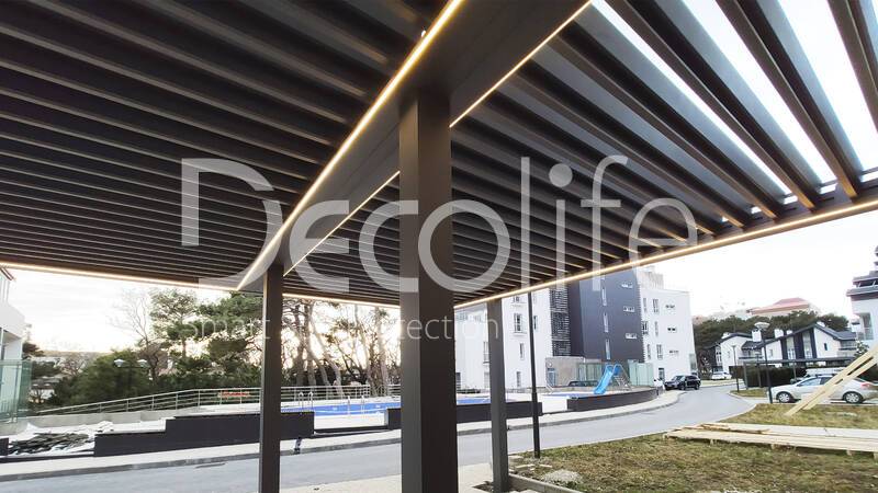 Pergola Decolife B400-25P Bioclimatic with cantilever overhang - 
