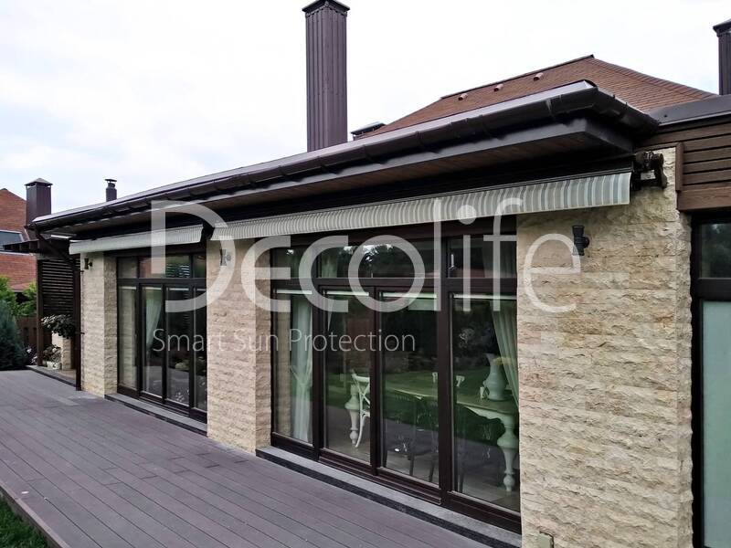 Awning Decolife G200 + Vertical system Zip 130 - 