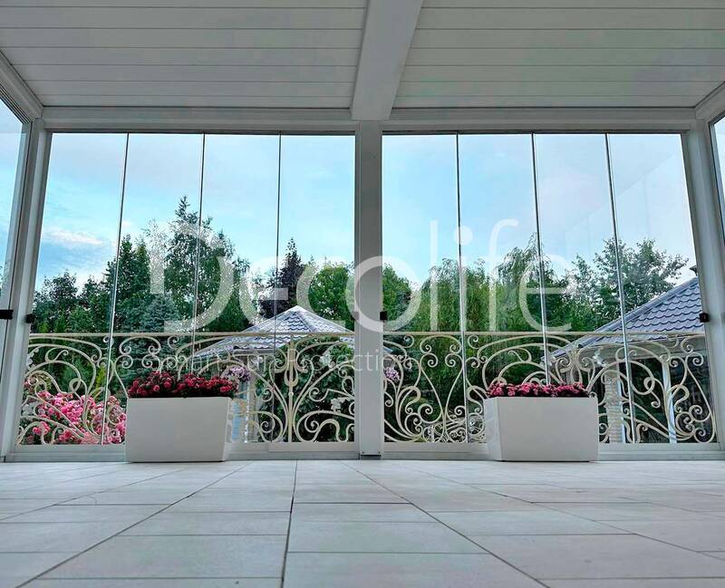 Pergola Decolife B700-20S + Sliding glazing S150 - 