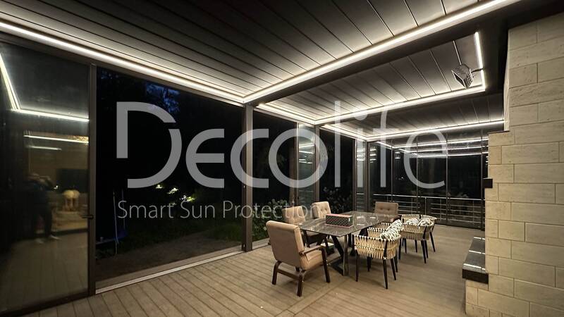 Pergola Decolife Bioclimatic B500-25P + Sliding glazing S500, implemented by  partner ''Lux Terras'' - 