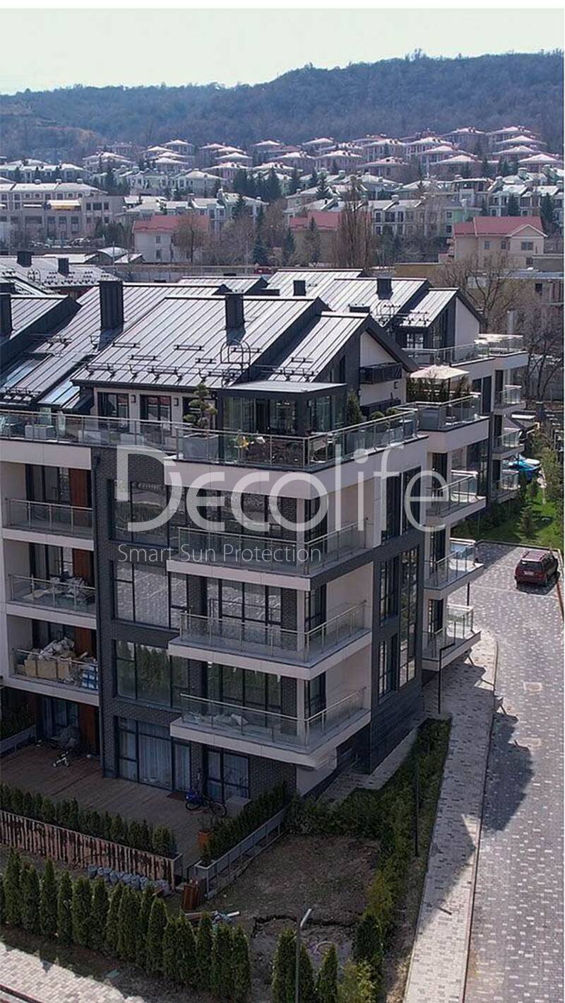 Pergola Decolife B600 PIR+ Sliding glazing S100, implemented by partner ''TENT VERTEX'' - 