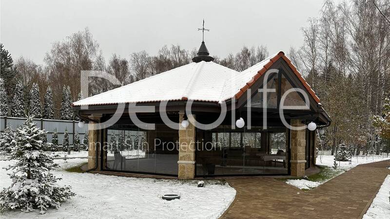 Sliding glazing Decolife S200, implemented by partner Lux Terras - 