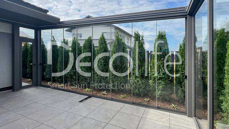 Pergola Decolife B700-25C + sliding glazing S200 + entrance door and fixed glazing FW84, - object was realized by partner @markizaqueen - 