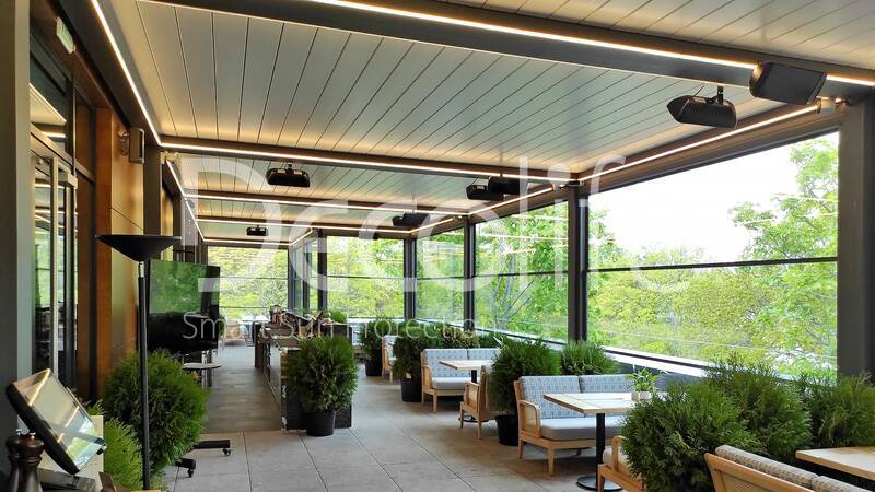 Bioclimatic pergola Decolife B500-20P + W500 guillotine glazing - 