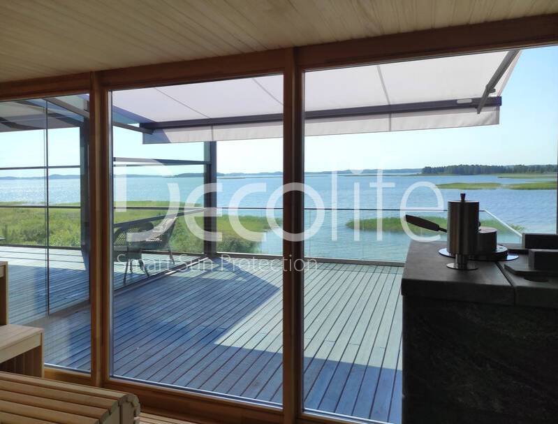 Pergola Decolife Bioclimatic B500-25P + Guillotine W500 and Sliding S150  glazing + Glass railing B50 - 